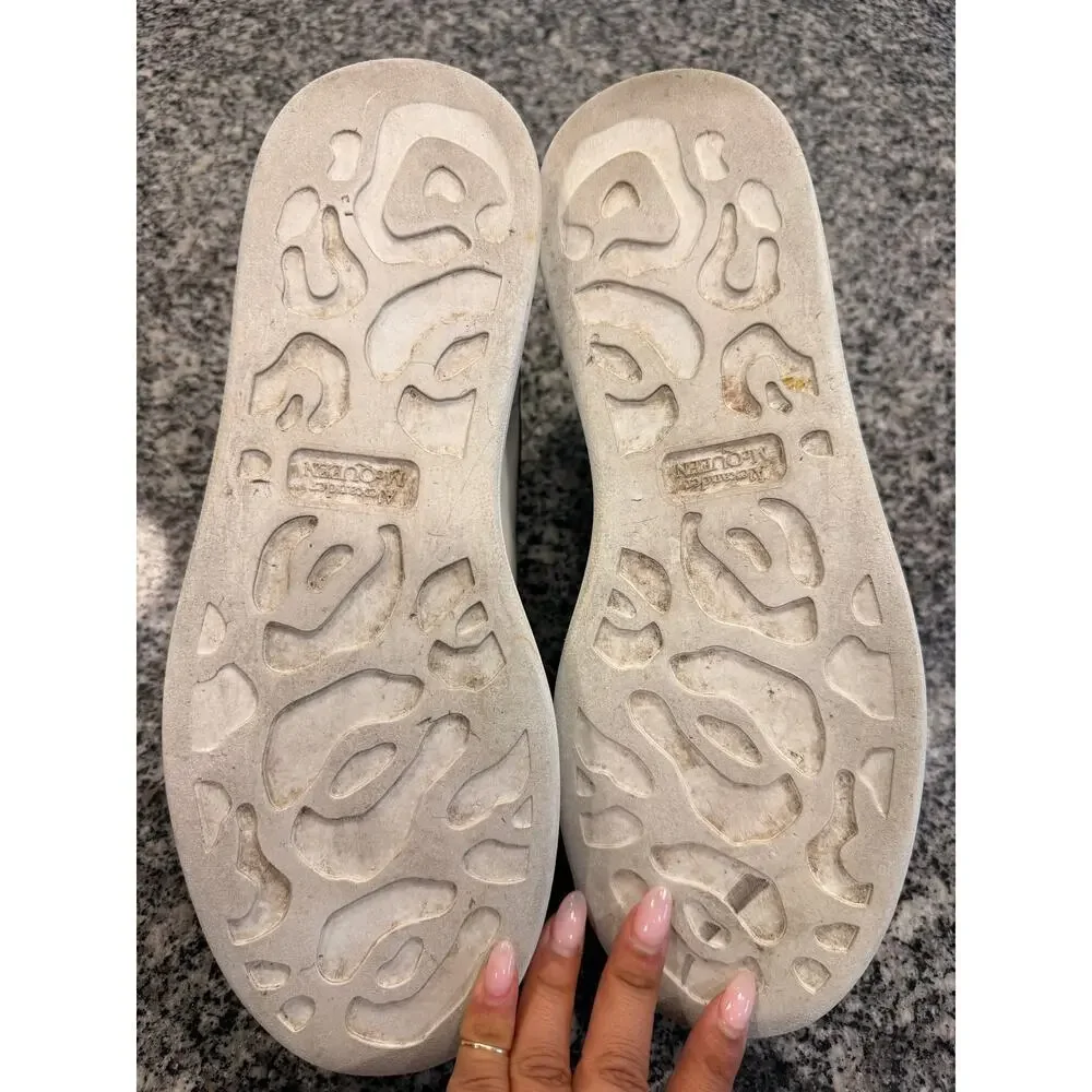 Alexander McQueen White/Black Leather Oversized Sneakers